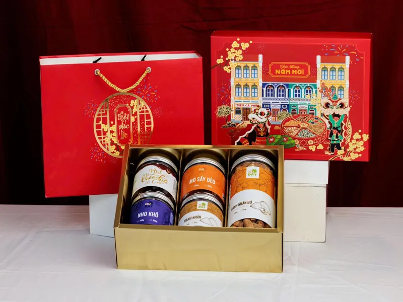 Hộp Đựng Quà Tết Cao Cấp ngành Bất Động Sản: Giải Pháp Quà Tặng Đẳng Cấp cho Doanh nghiệp 2026