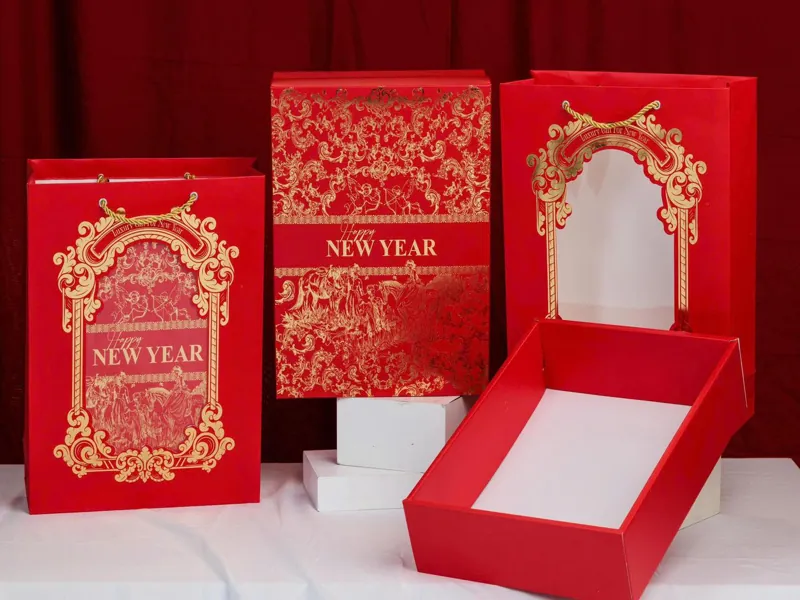 Hộp Đựng Quà Tết Cao Cấp ngành Bất Động Sản: Giải Pháp Quà Tặng Đẳng Cấp cho Doanh nghiệp 2026