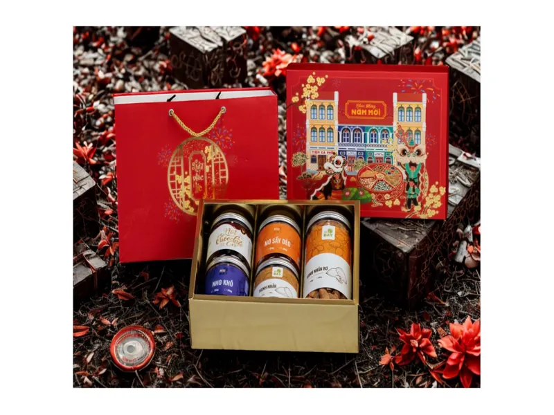 những lỗi thiết kế hộp đựng quà tết cần tránh bố cục trong hộp