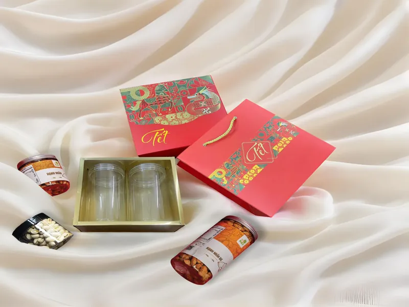 Chi tiết set hộp quà Tết Rạng Ngời 2026 cho doanh nghiệp