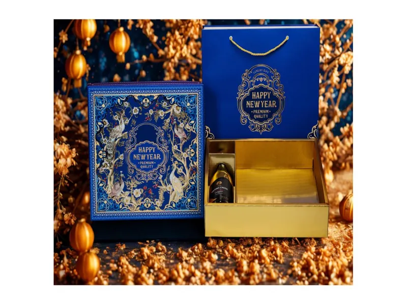 Hộp giấy đựng quà Tết xanh Sapphire ép kim vàng Luxury