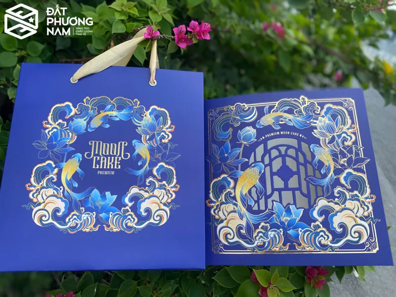 Hộp đựng bánh trung thu truyền thống vàng chim hạc hoa cúc