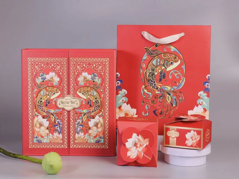 in hộp bánh trung thu lấy ngay set cá chép hoa sen đỏ