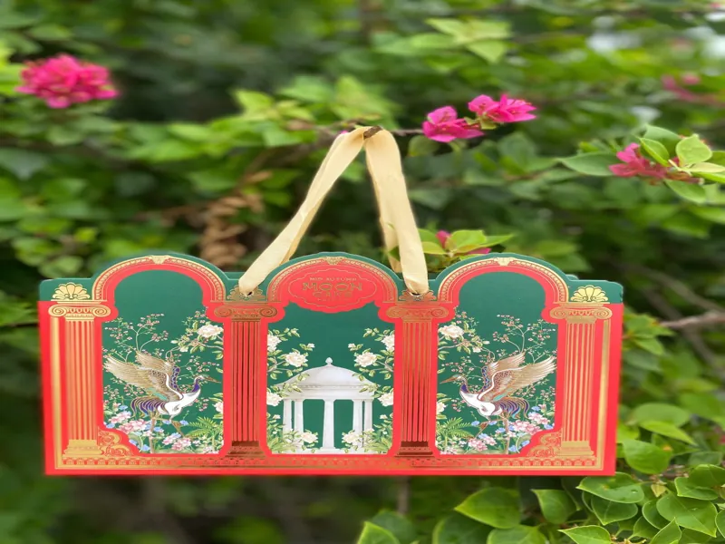 Mẫu hộp bánh trung thu nắp trượt thiết kế sang trọng tone xanh lục