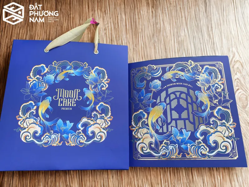 Thiết kế bao bì bánh trung thu cao cấp đẹp họa tiết cá chép hoa sen phong cách hoàng gia cho doanh nghiệp