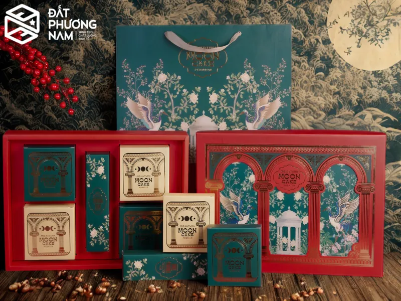 Mẫu hộp đựng bánh trung thu giấy cứng cao cấp họa tiết chim hạc truyền thống tại TPHCM